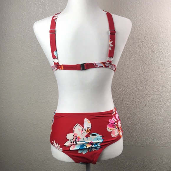 Women's Cupshe Bikini Set High Waisted Twist Hook  Set of 2 Swimsuit Size Medium - Picture 3 of 6